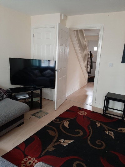 2 bed house