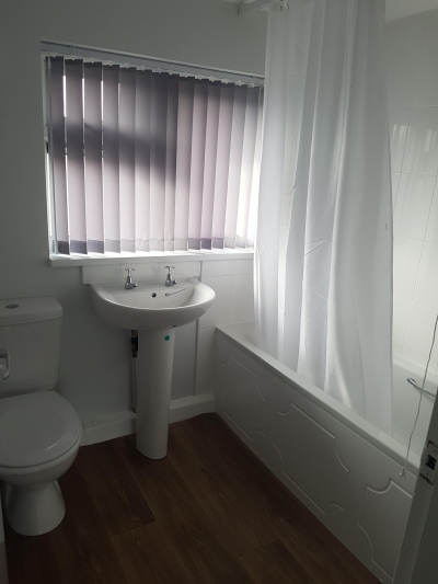 Large 2 bed semi-detached  mutual exchange photo