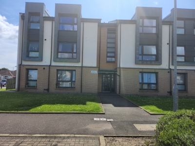 2 bedroom ground floor flat 