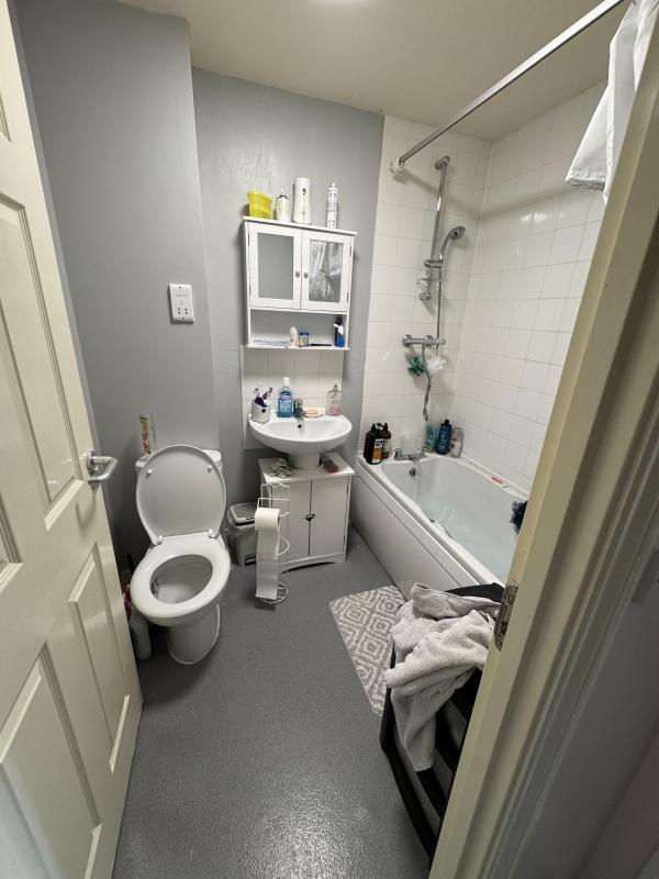 2 bed house  House Exchange