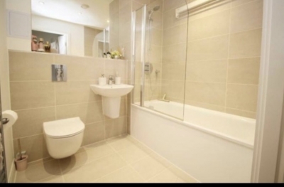 2 bedroom flat with lift   photo