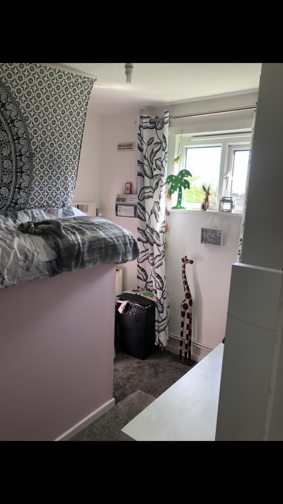 Lovely 1-2 bedroom flat with fields everywhere