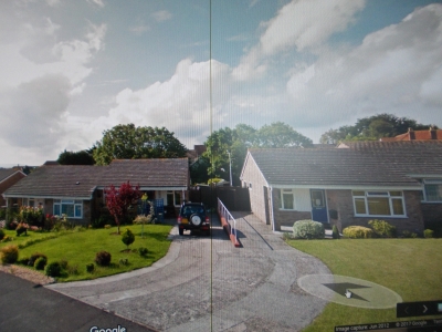 SEMI DETACHED BUNGALOW WANTS 1 OR 2 BED BUNGALOW  council house exchange photo