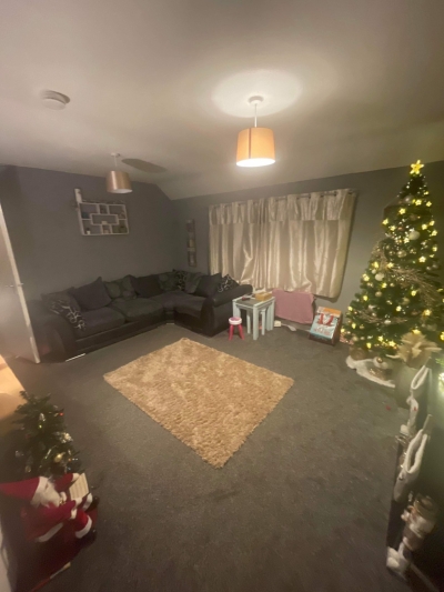 Large 2 bed flat Redditch  photo