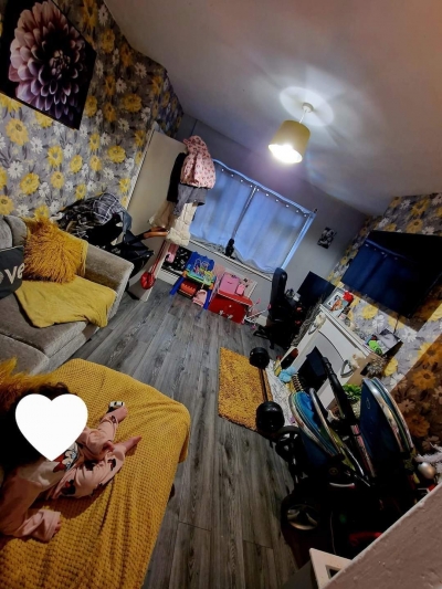 2 Bedroom Balby - Wanting a 2 with diningroom or a 3 bed ANYWHERE IN DONCASTER  photo