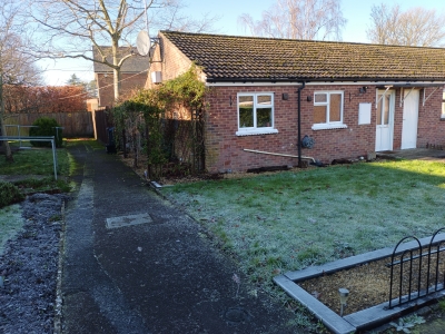 2 Bed Bungalow for 1- 2 Bed Flat  photo