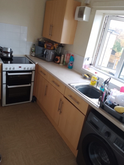 1 bed flat chesterfield S40 area wanting 1 bed flat chesterfield  photo