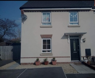 4 bed Semi detached end 