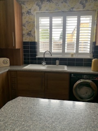 2bed ground floor flat. Own back garden and drive at front house exchange photo