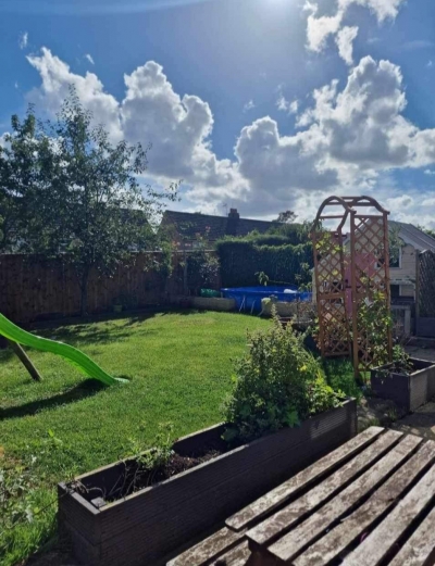 3 bed semi detached in village location needs 3 bed in harrogate   photo