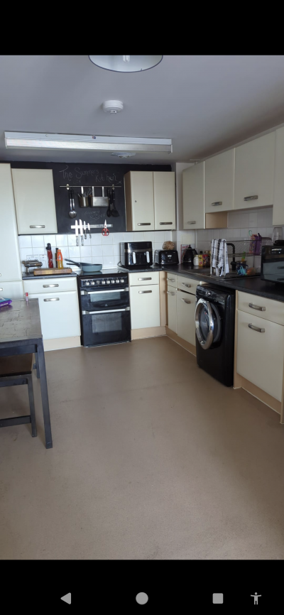 2 bed 2012 built flat looking for 3 bed home with garden mutual exchange photo